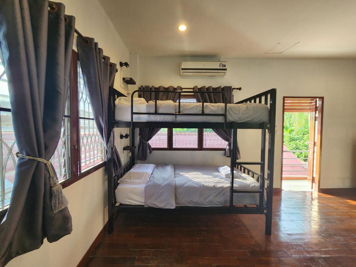 Blue Moon House - A Budget Hostel For Easy Travellers Čiang Mai Exteriér fotografie