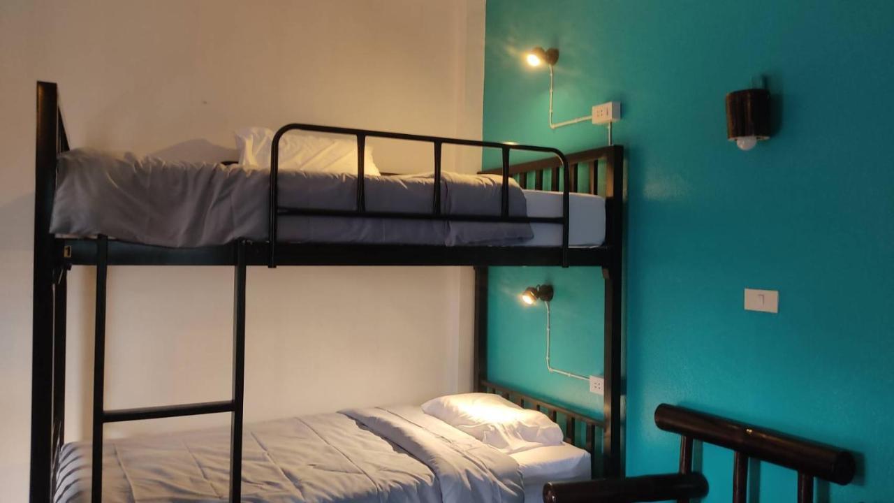 Blue Moon House - A Budget Hostel For Easy Travellers Čiang Mai Exteriér fotografie