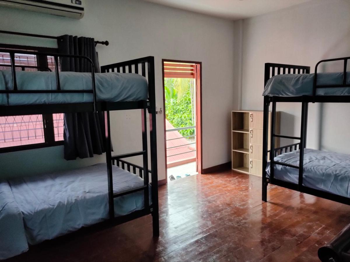 Blue Moon House - A Budget Hostel For Easy Travellers Čiang Mai Exteriér fotografie